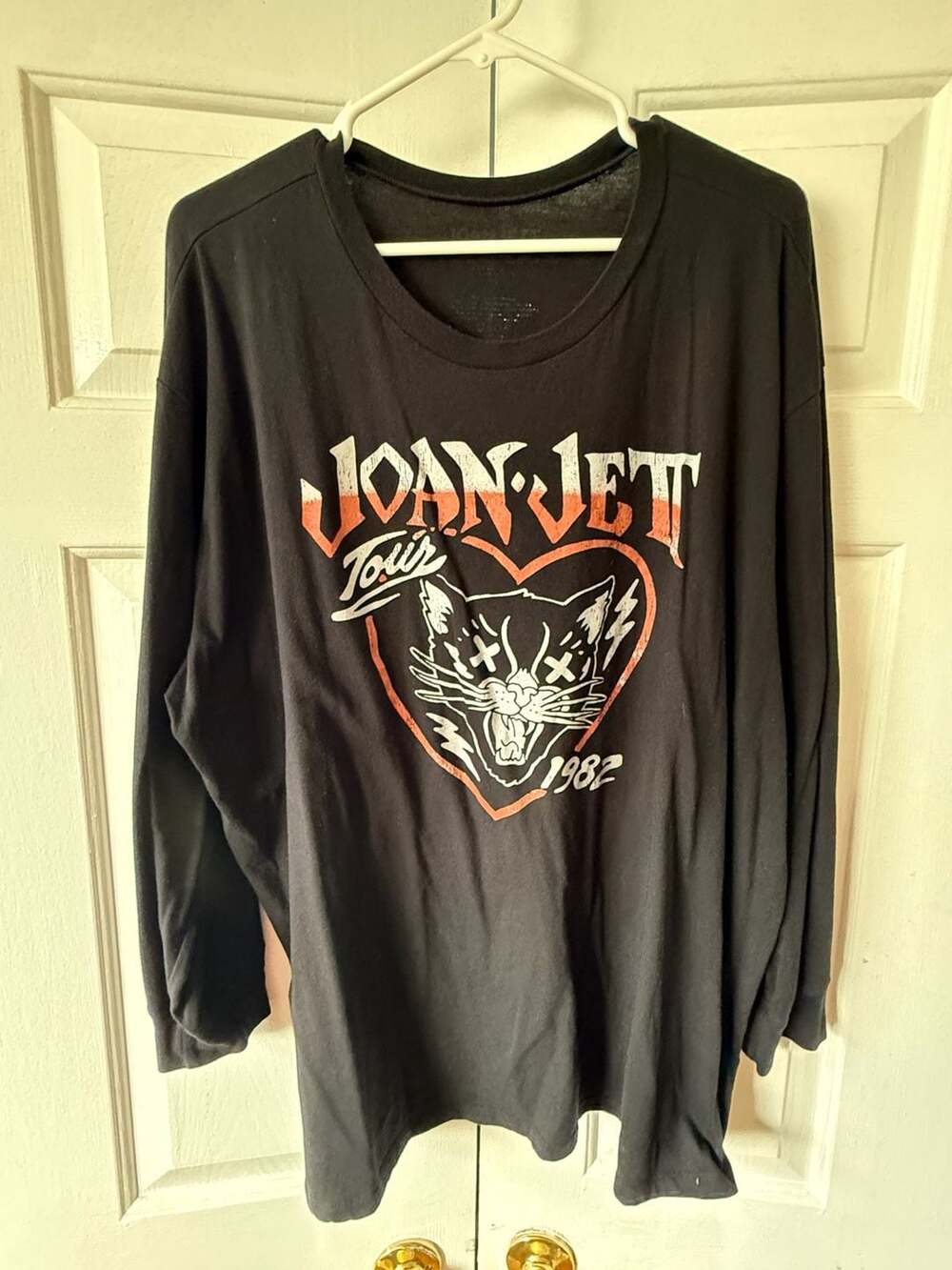 Torrid Joan Jett & The Blackhearts 1982 Tour Graphic Long Sleeve T-Shirt Size 3